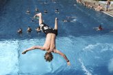 Flug im Freibad Flug im Freibad