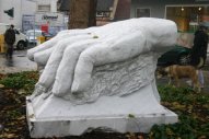 skulpturen_chopin_hand.jpg