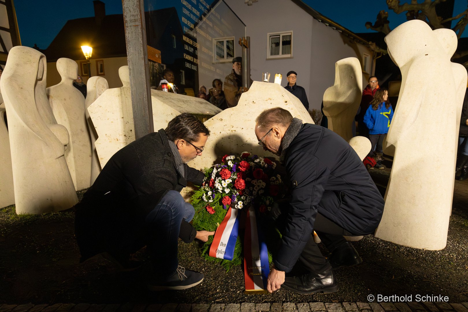 Foto Kranzniederlegung