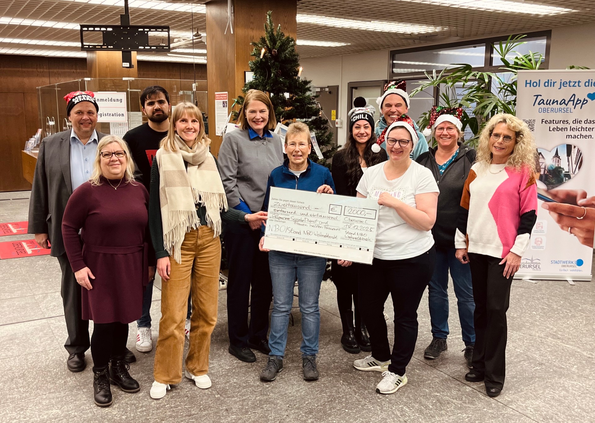 Gruppenbild Spendenübergabe