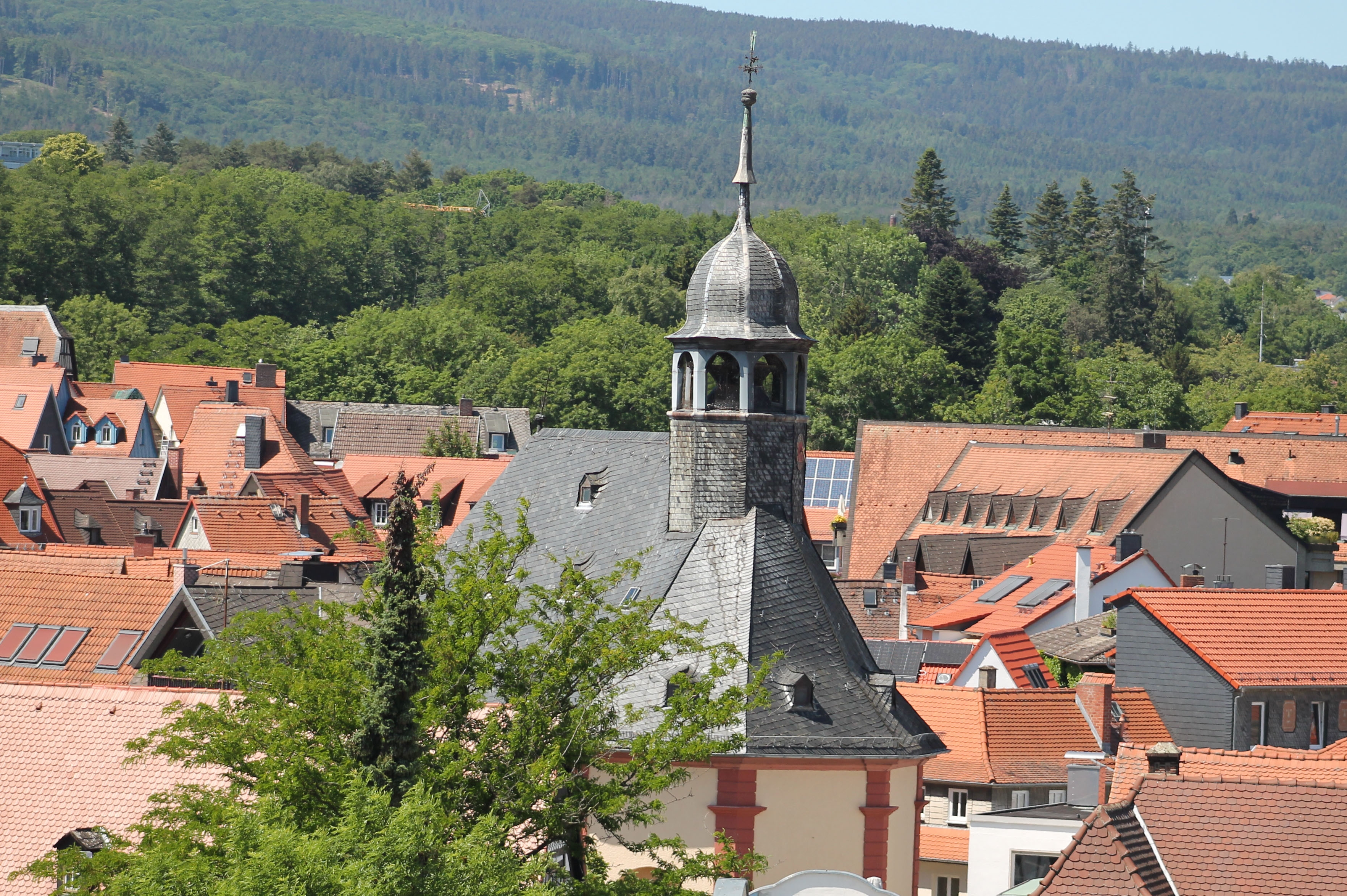 Dachsanierung an der Hospitalkirche beginnt kommende Woche
