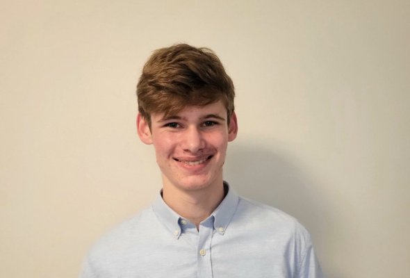 Maksym Suray Portraitbild